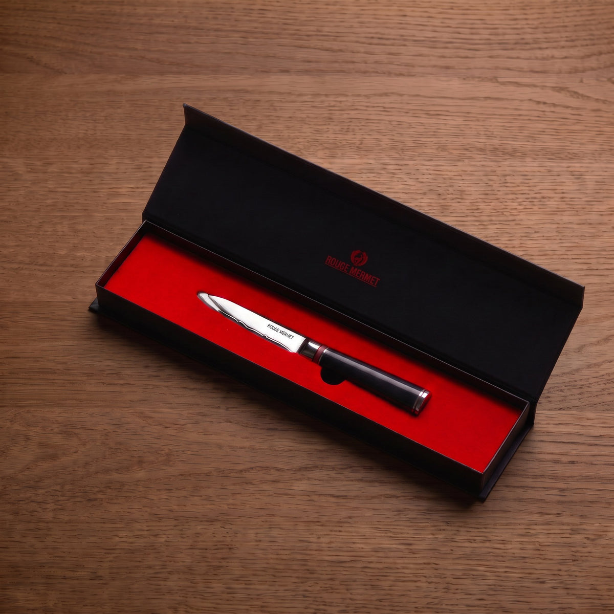 Couteau d’office Rouge Mermet dans son coffret noir doublé de rouge